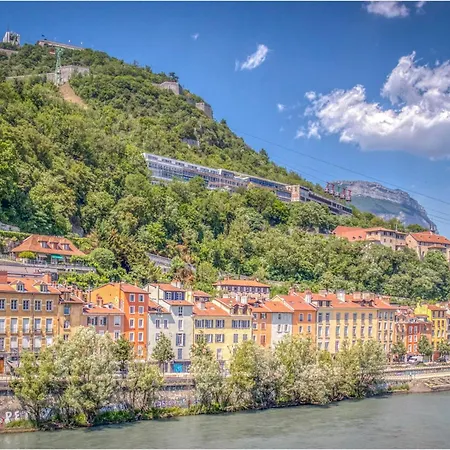 Atypique - Hypercentre / Place Aux Herbes Grenoble