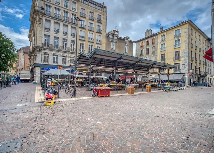 Atypique - Hypercentre / Place Aux Herbes